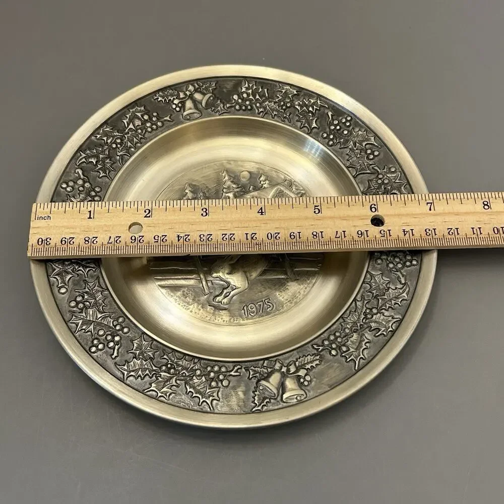 MASTAD PEWTER HOLIDAY PLATE 1975 Christmas 7